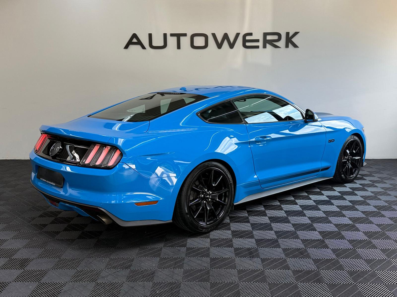Ford Mustang GT Fastback *Schale*Deutsch*Unfallfrei*