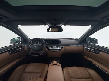 Mercedes S 63 AMG - 11