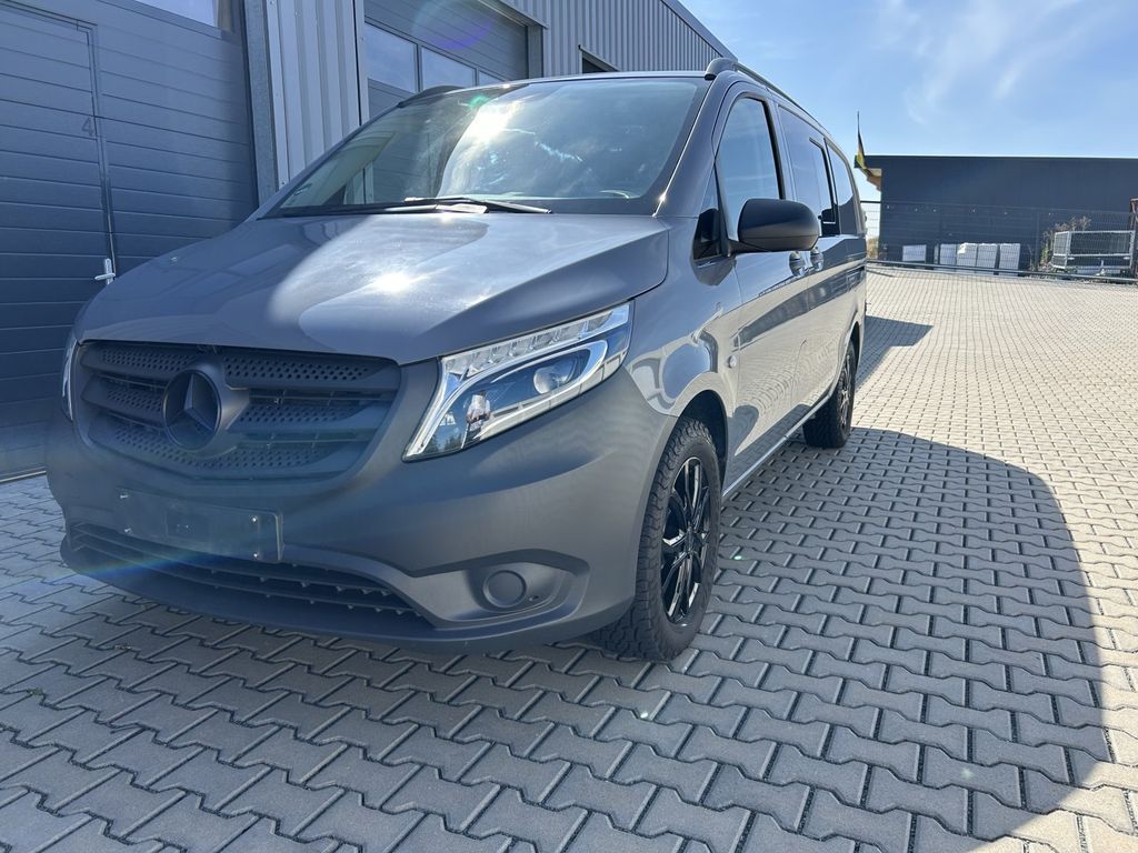 Image of Mercedes-Benz Vito