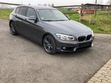 BMW 118 i Advantage LED Navi SHz - gebrauchte BMW Limousine