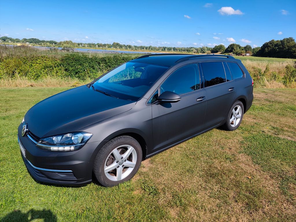 Image of Volkswagen Golf