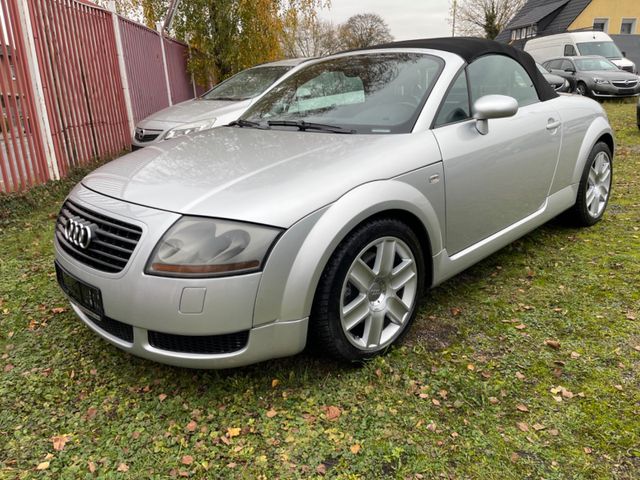 Audi TT Coupe/Roadster 1.8 T Cabrio Automatik TOP