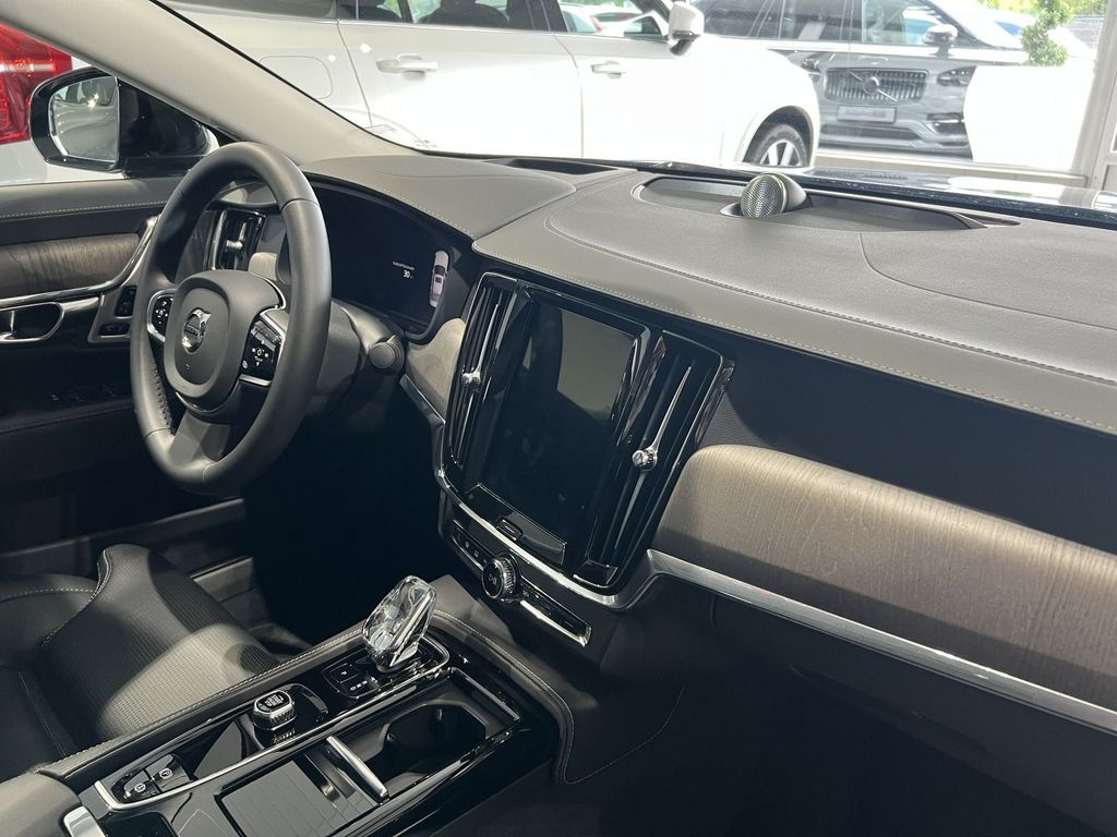 Volvo S90 T8 Ultimate Dark Recharge AWD B&W Massage