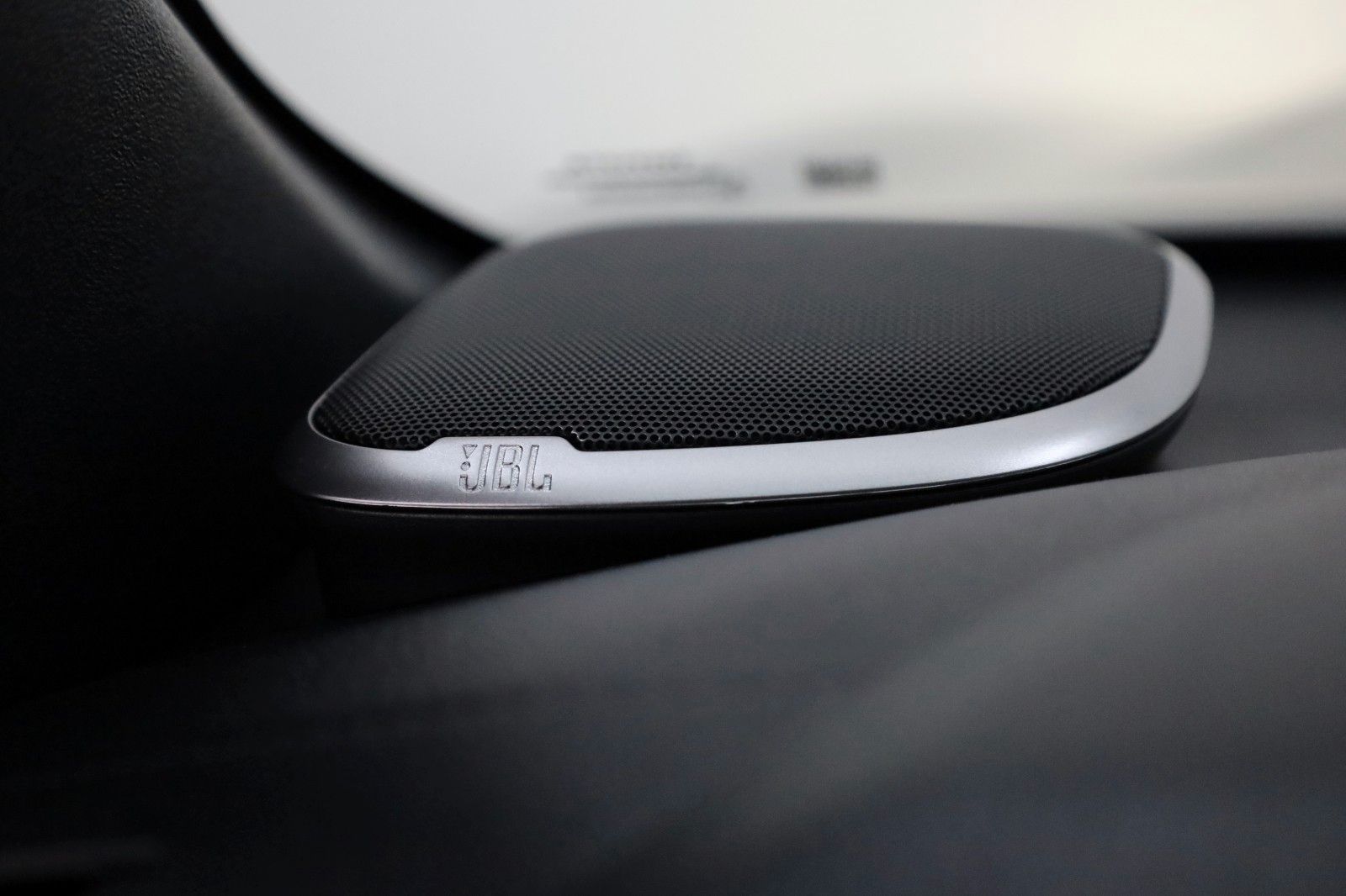 Fahrzeugabbildung Toyota Hilux Double Cab Invincible,Navi,ACC,HardTop,AHK