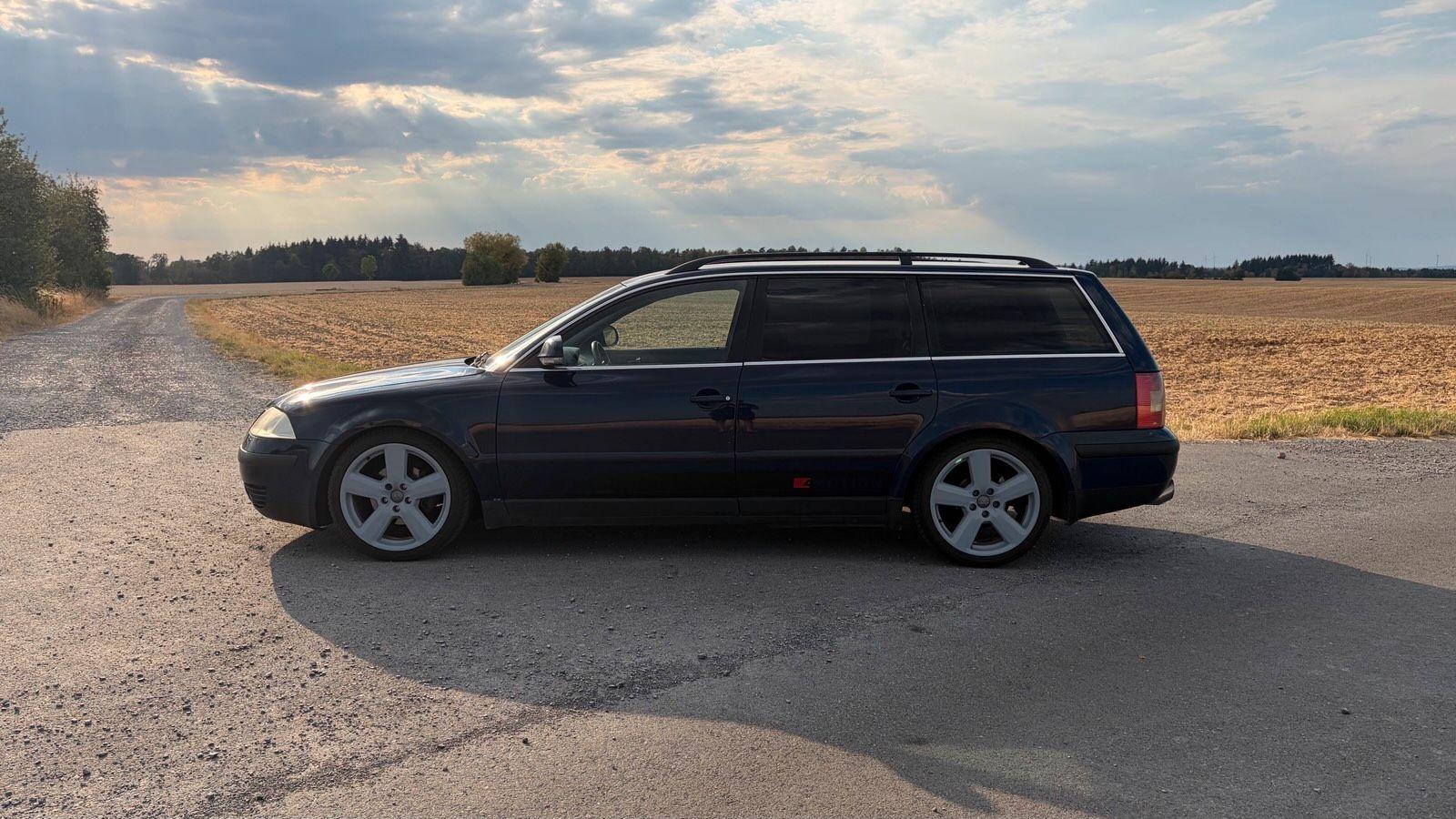 Volkswagen Passat 2004 — photo 8