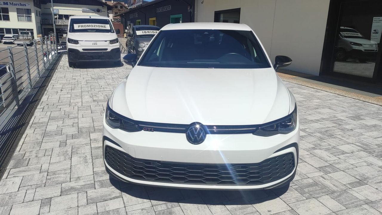 Volkswagen VOLKSWAGEN GOLF GTI 2.0 TURBO BENZINA 245CV MANU imagem 2