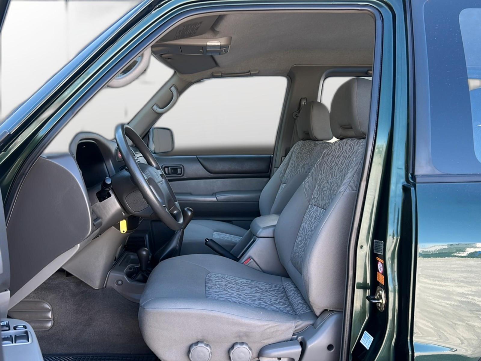 NISSAN PATROL GR 3.0 - 158 CV - 4X4 - BVM - CARNET ENTRETIEN