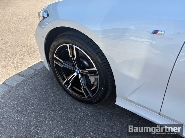 Fahrzeugabbildung BMW 330 i xDrive M-Sport Touring Kamera/ACC/Sitzh.