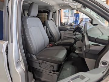 Ford Tourneo Custom 2.0 EcoBlue  L1 Titanium