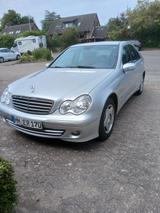 Mercedes-Benz C 180 KOMPRESSOR CLASSIC Classic - Mercedes-Benz C 180: Classic