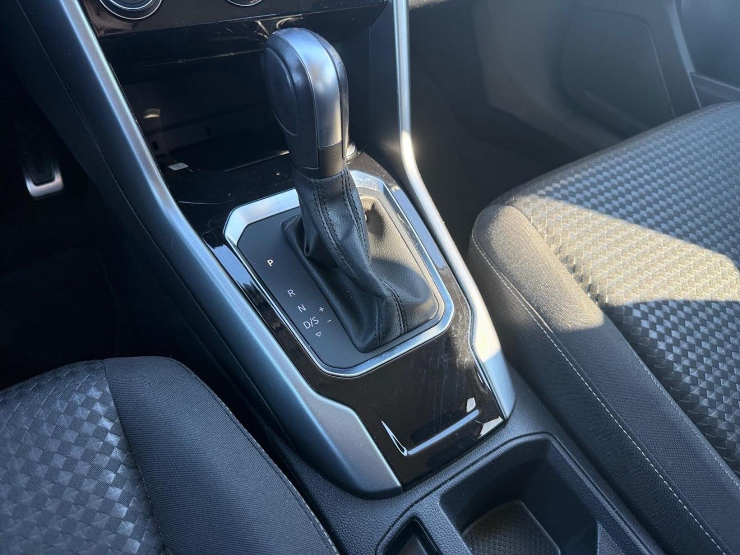 Volkswagen T-Roc Active 1.5 TSI Navi Apple CarPlay, миниатюра 28