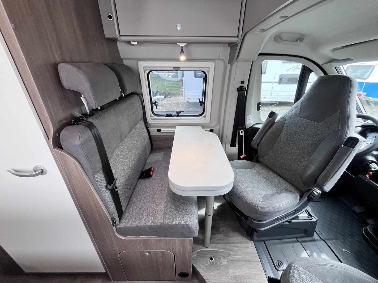 Fahrzeugabbildung Carado pro CV 602