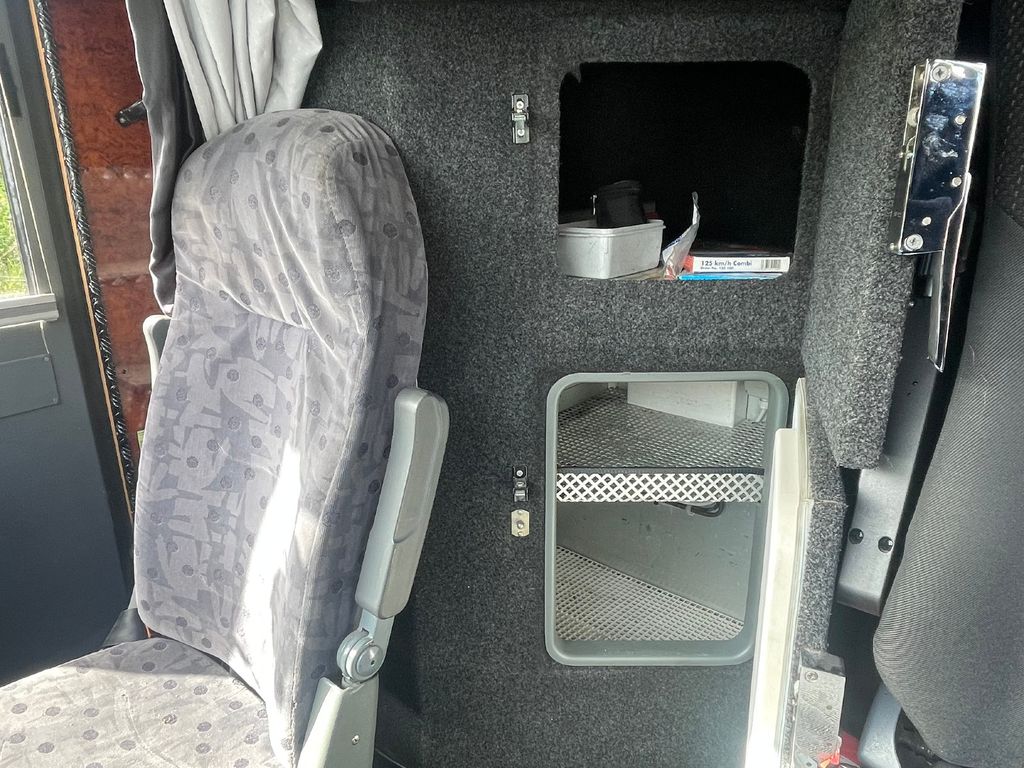 Car thumbnail