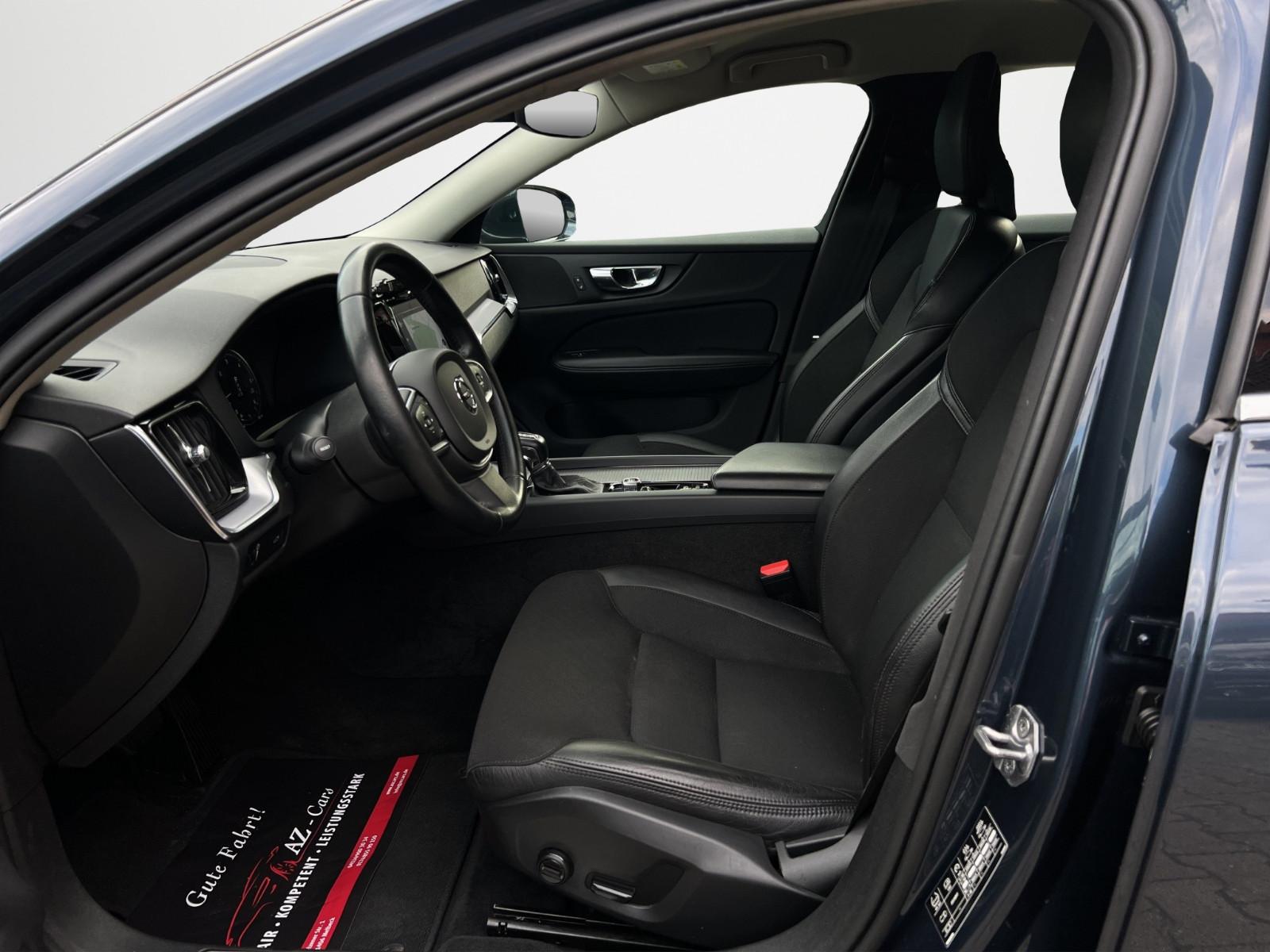 Volvo V60 Kombi Momentum Pro*AUTOMATIK*NAVI*LED*KAMERA