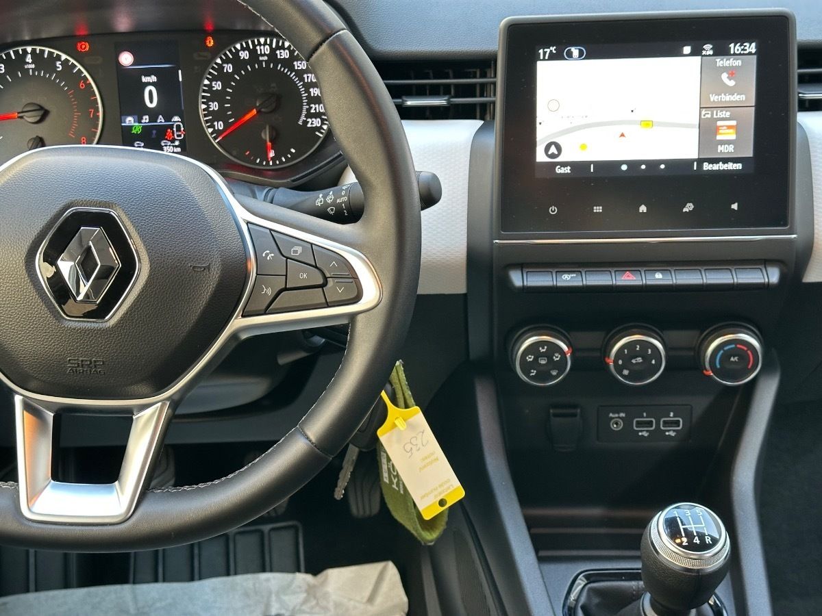 Renault Clio - Bild 18