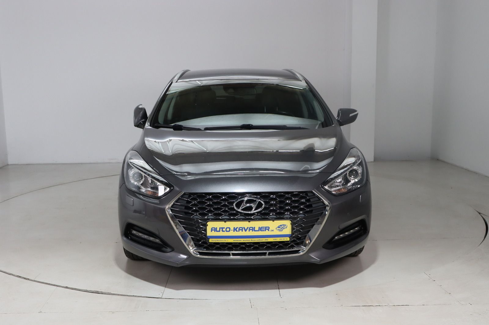 Fahrzeugabbildung Hyundai i40 FL 1.6 CRDi Space Plus * Sitzhzg./-lüftung