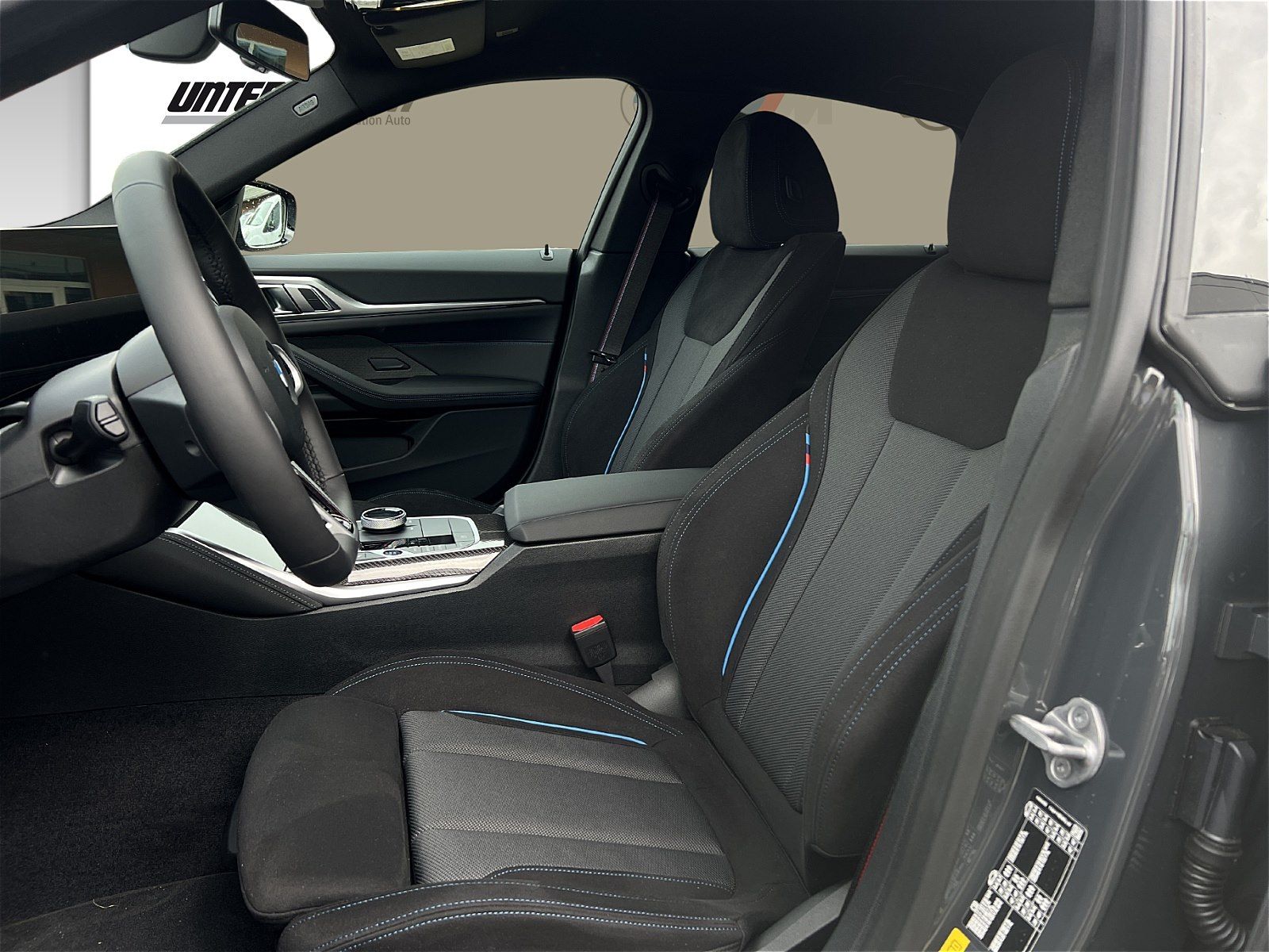 BMW i4 - Bild 10