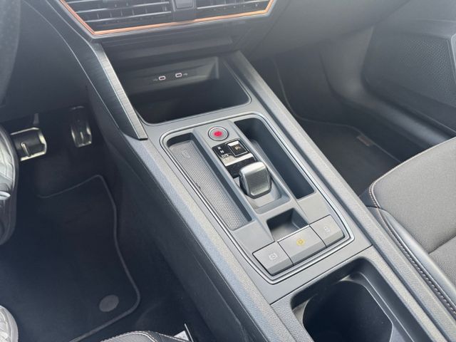 Formentor 1.5 TSI DSG LED Navi 360° DCC ACC 19''