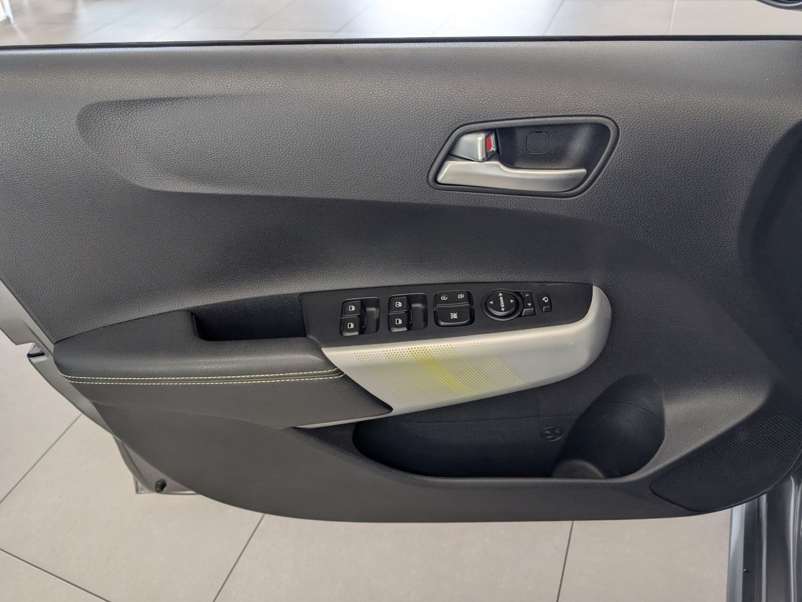 KIA Picanto 1.2 DPI AMT X-Line Navi Kamera – Bild 32