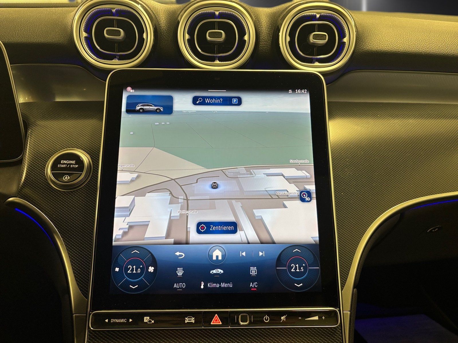 Fahrzeugabbildung Mercedes-Benz GLC 220 d 4M Avantgarde*Pano*Distro*Totwink*Memo