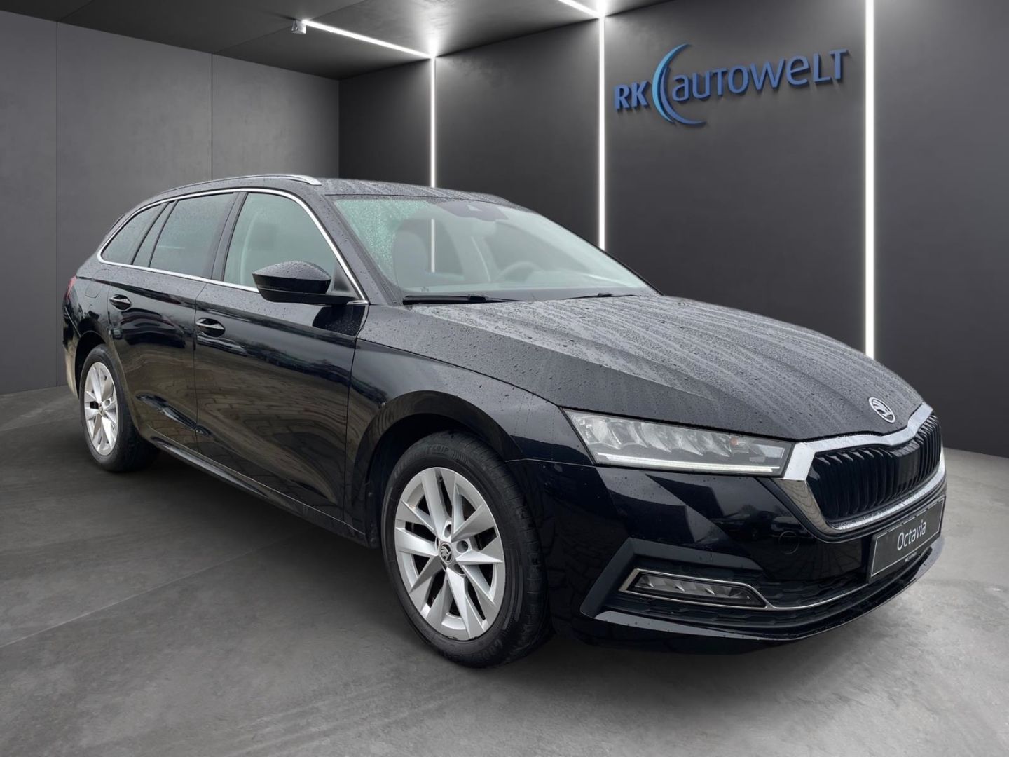 Skoda Octavia Combi Style 2.0 TDI DSG Navi PDC Kamera foto 2