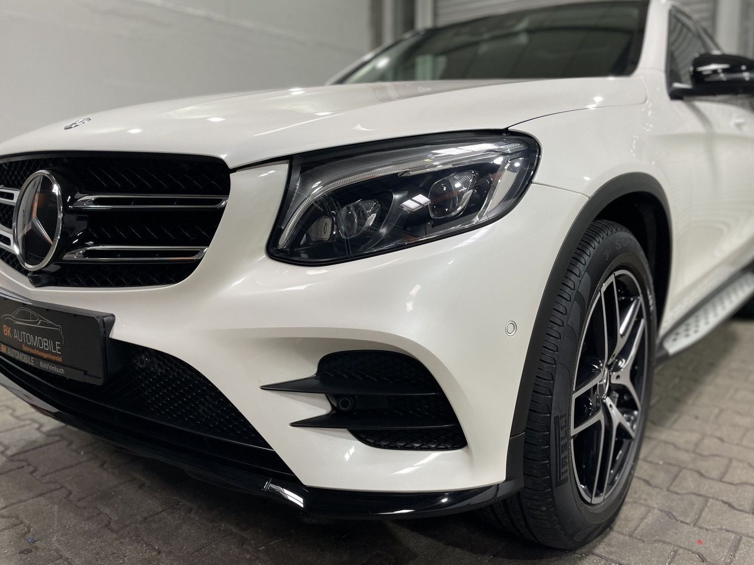 Fahrzeugabbildung Mercedes-Benz GLC 300 4M AMG #LED#360°#Pano#Distr.#Burmes#Nigh