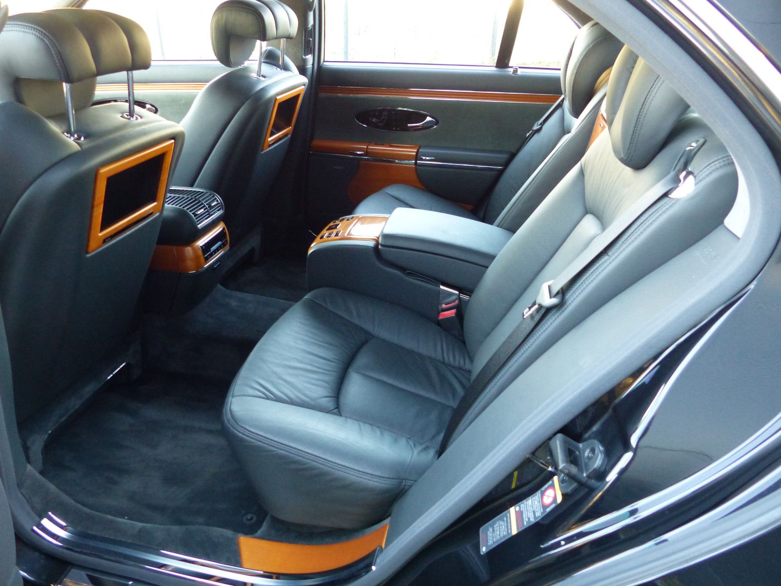 Fahrzeugabbildung Maybach 57