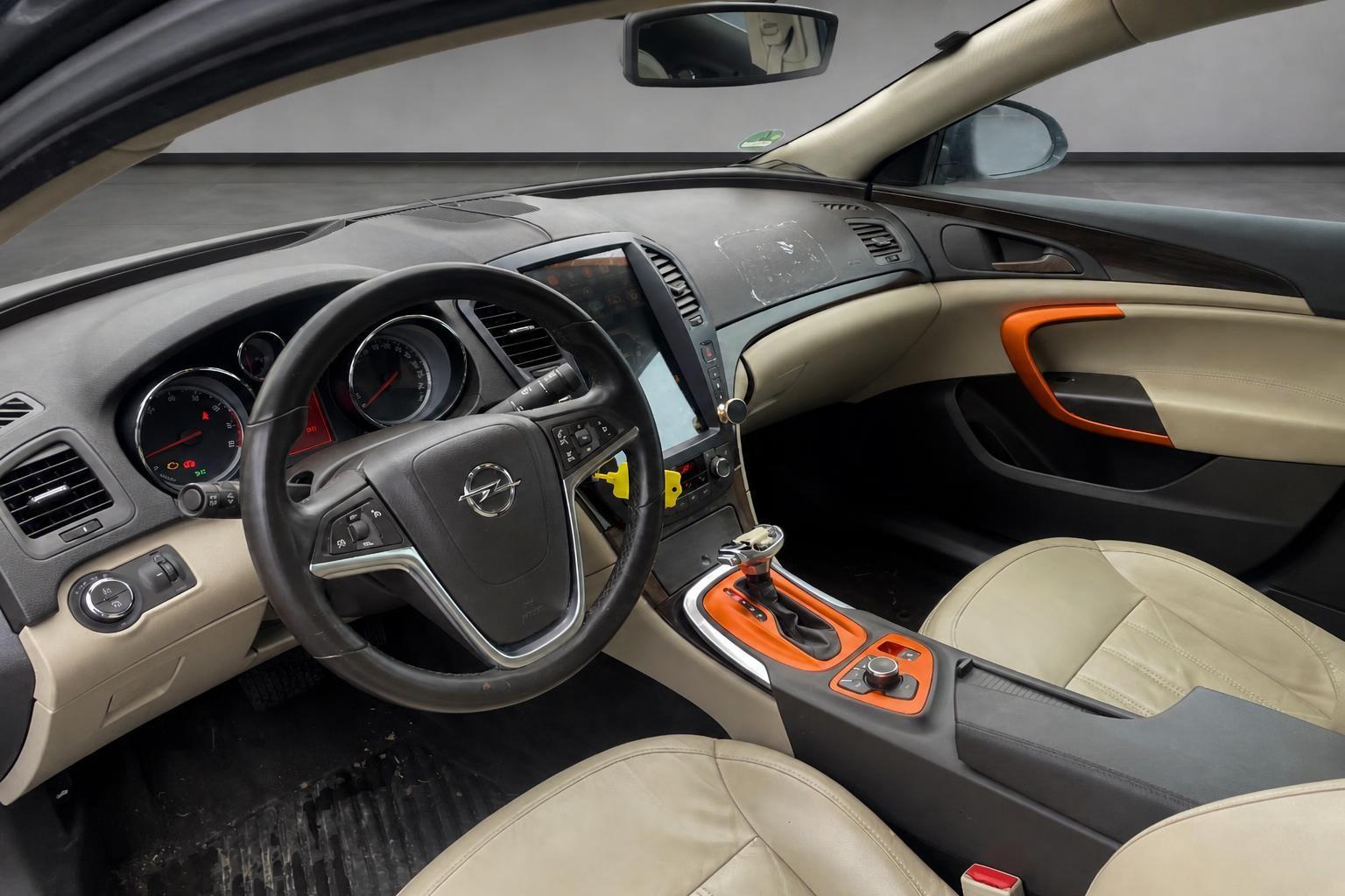 Opel Insignia Cosmo 4x4/Kamera/Schiebedach/20 Zoll