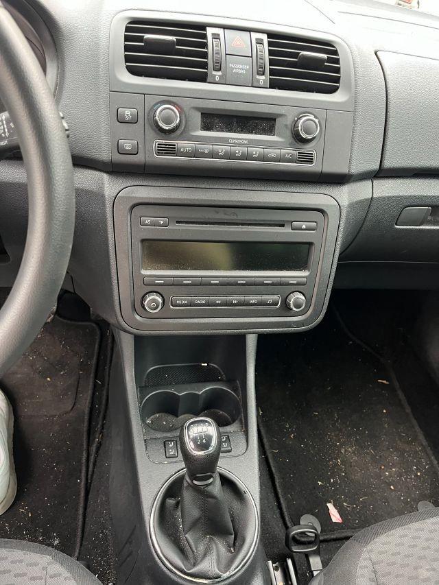 Skoda Roomster 2015 — photo 7