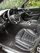 Mercedes-Benz GLC 220 d 4MATIC Autom. - AMG line - Mercedes-Benz GLC 220 von privat