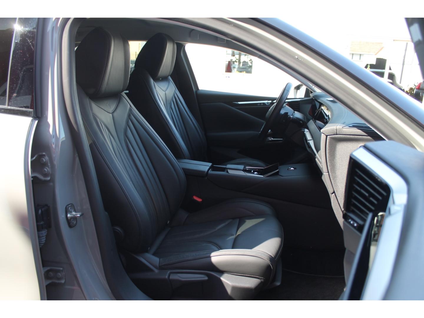 DS Automobiles DS4 Trocadero Hy225 Navi Kamera Leder eHk Lhz