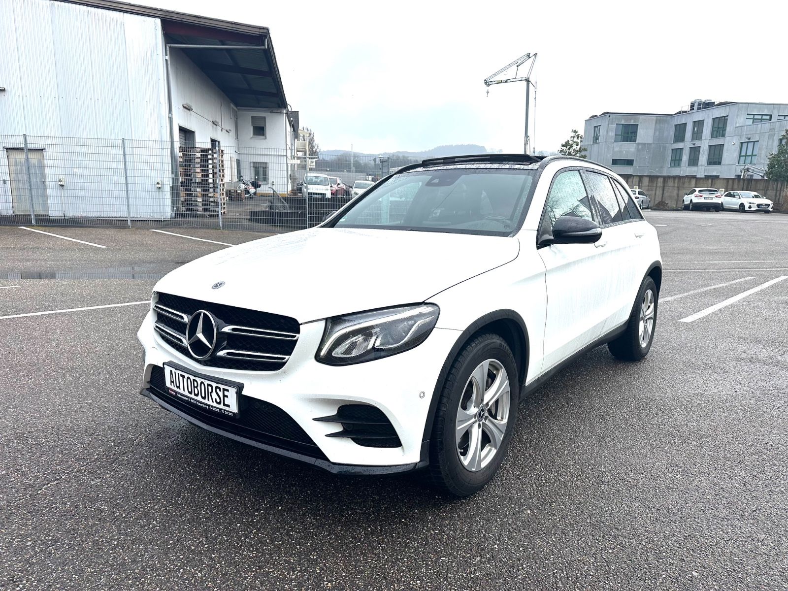 MERCEDES-BENZ GLC 250 4Matic.AMG.KAMERA.PANORAMA