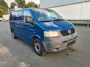 Volkswagen T5 Transporter - 2