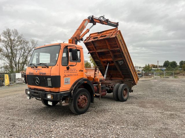 Mercedes-Benz 1417 AK  Allradkipper mit Kran