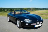 Jaguar XK8 Cabriolet - - schwarze Jaguar XK8