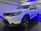 Nissan Qashqai 360° KEY PANO SZHG DAB SPUR TEMPO AMBIEN - Nissan in Düsseldorf