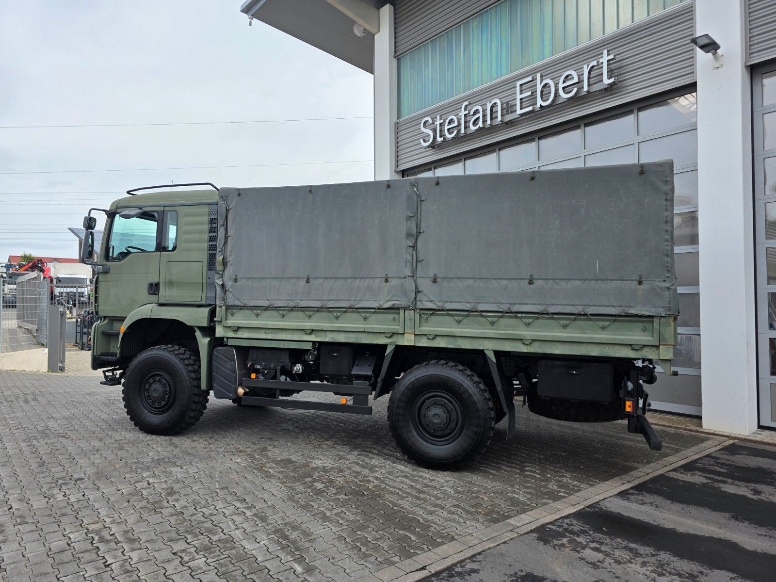 Fahrzeugabbildung MAN TGA 18.360 4x4 BB 3 Sitze Schalter Expedition