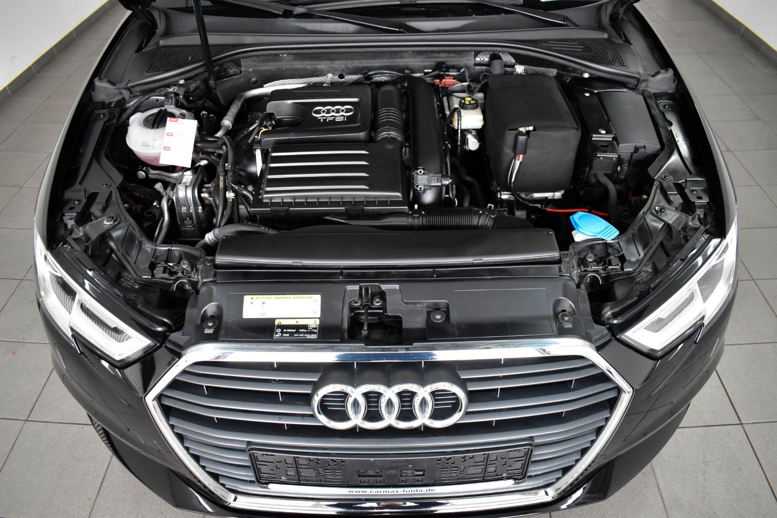 Fahrzeugabbildung Audi A3 design Navi,Bi-Xenon,SH,PDC,AHK