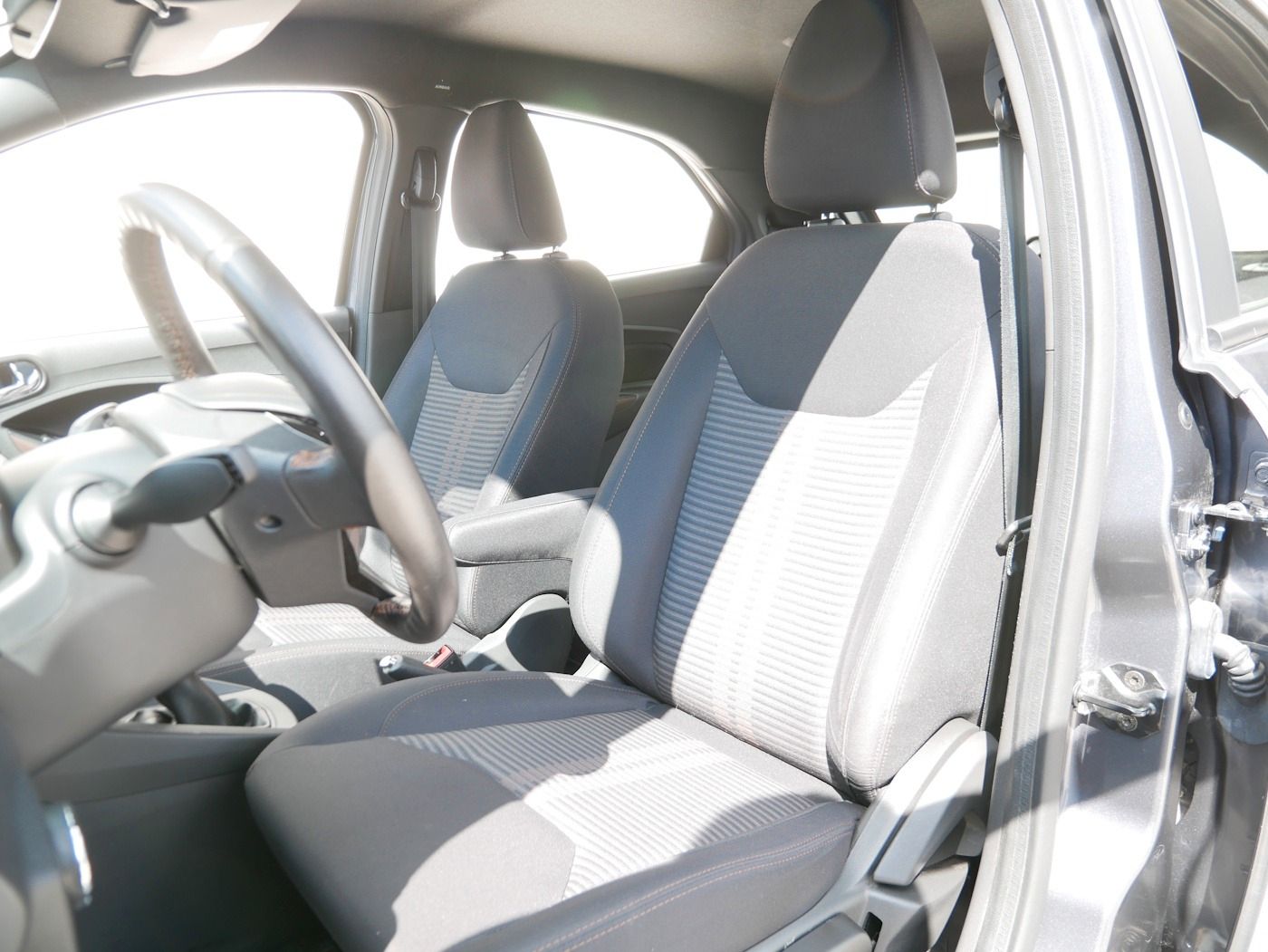 Fahrzeugabbildung Ford KA+ 1.2 Ti-VCT Active SHZ heizb.Frontscheibe PDC