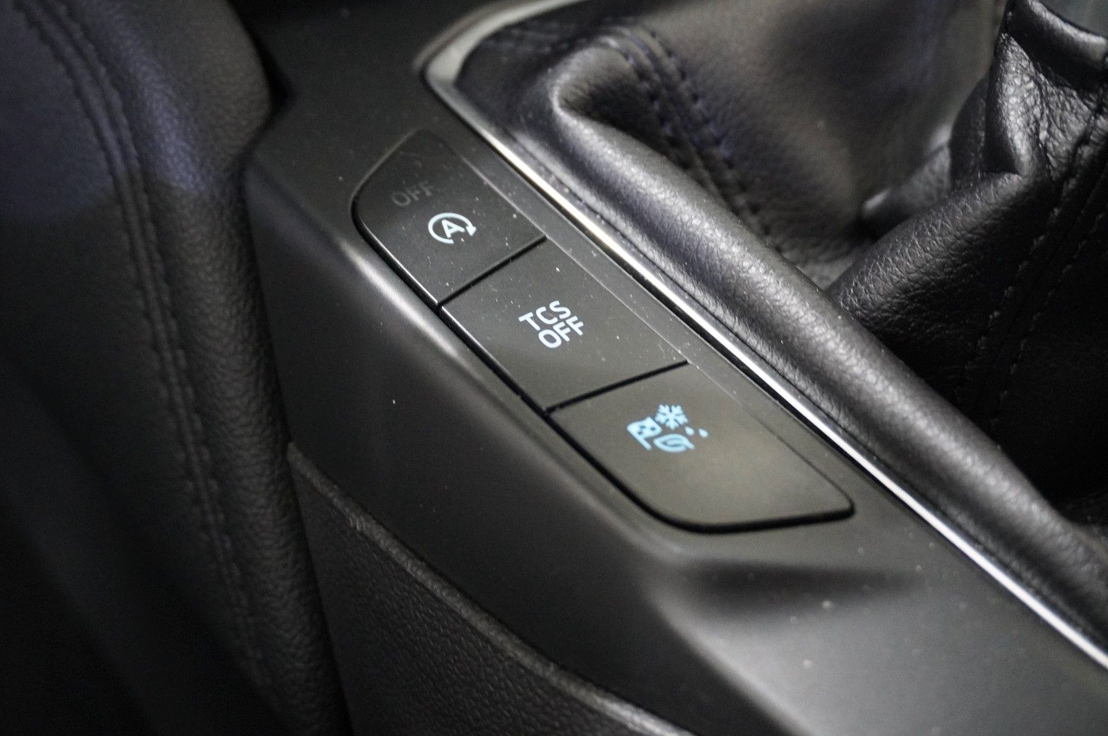 Fahrzeugabbildung Ford Focus Turnier 1.5D TITANIUM NAVI/LED/KAMERA/DAB+