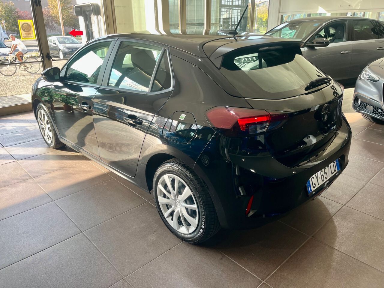 Opel Corsa 1.2 100 CV Edition 35000KM imagem 3