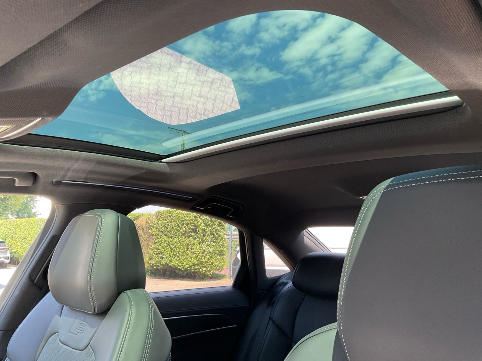 Audi A8 - Bild 33