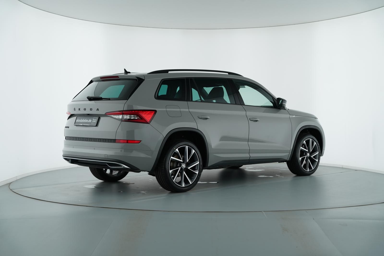 Skoda KODIAQ SPORTLINE 1.5TSI ANHÄNGERKUPPLUNG+CANTON foto 6
