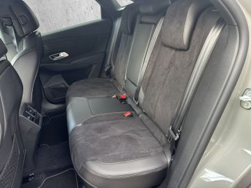 DS Automobiles DS 7 BlueHDI Performance Line + Matrix