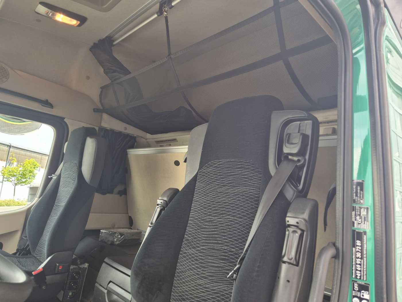 Fahrzeugabbildung Mercedes-Benz Actros 1840 LSnRL Retarder Hubsattelplatte Xenon