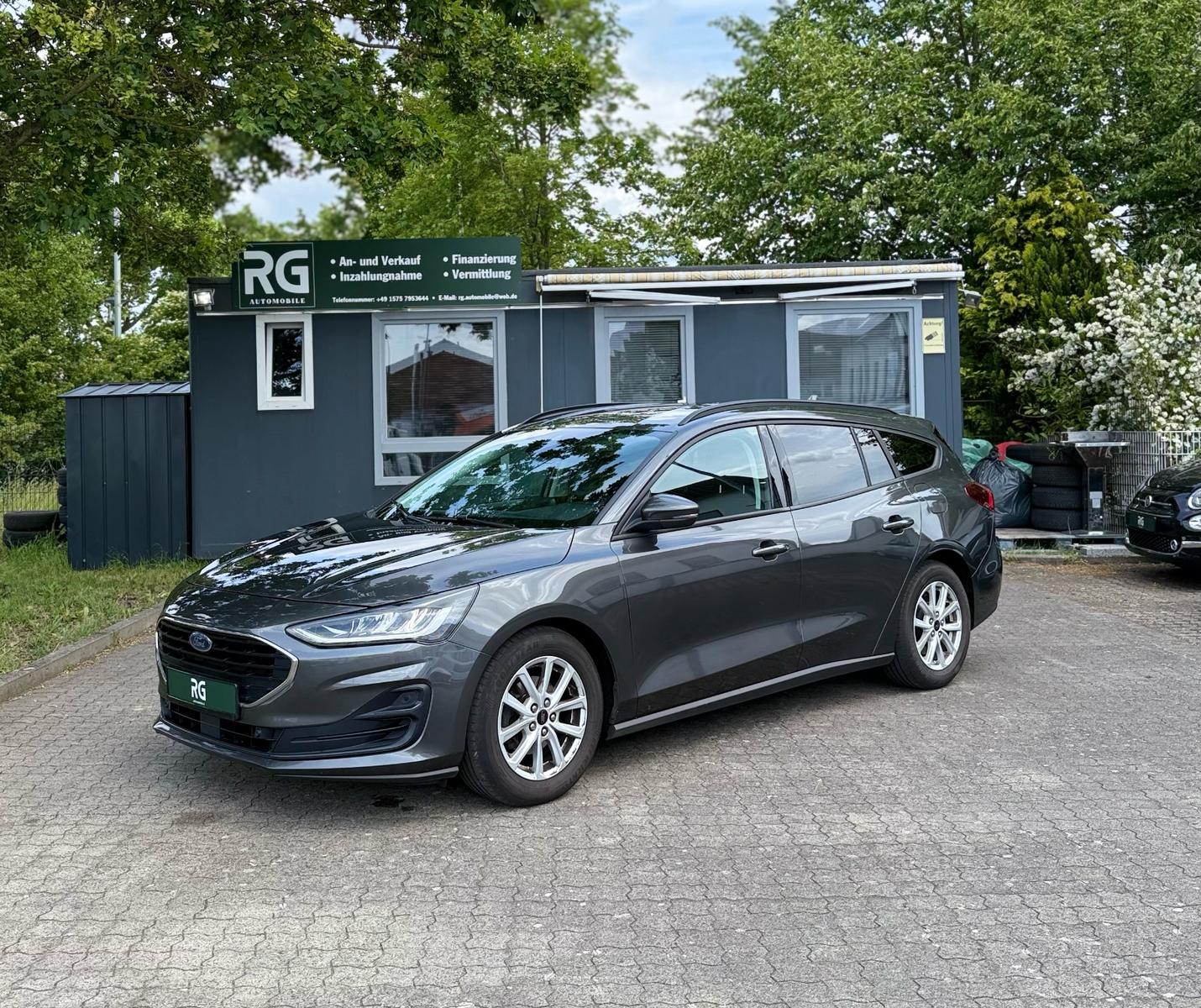 Ford Focus 1,5 EcoBlue Cool & Connect*ACC*TÜVneu