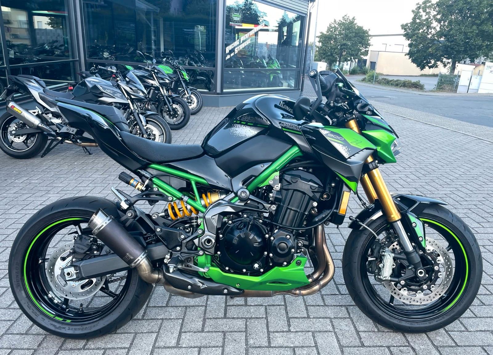 Kawasaki Z 900 SE / Top / viel Zubehör / Garantie 12/28