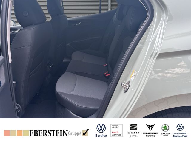 Skoda Fabia 1.0 TSI Selection RFK LED SHZ SmartLink