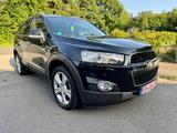 Chevrolet Captiva 2.2 D 4WD LederNaviSchiebedach7SitzTop - Chevrolet Captiva aus 2013
