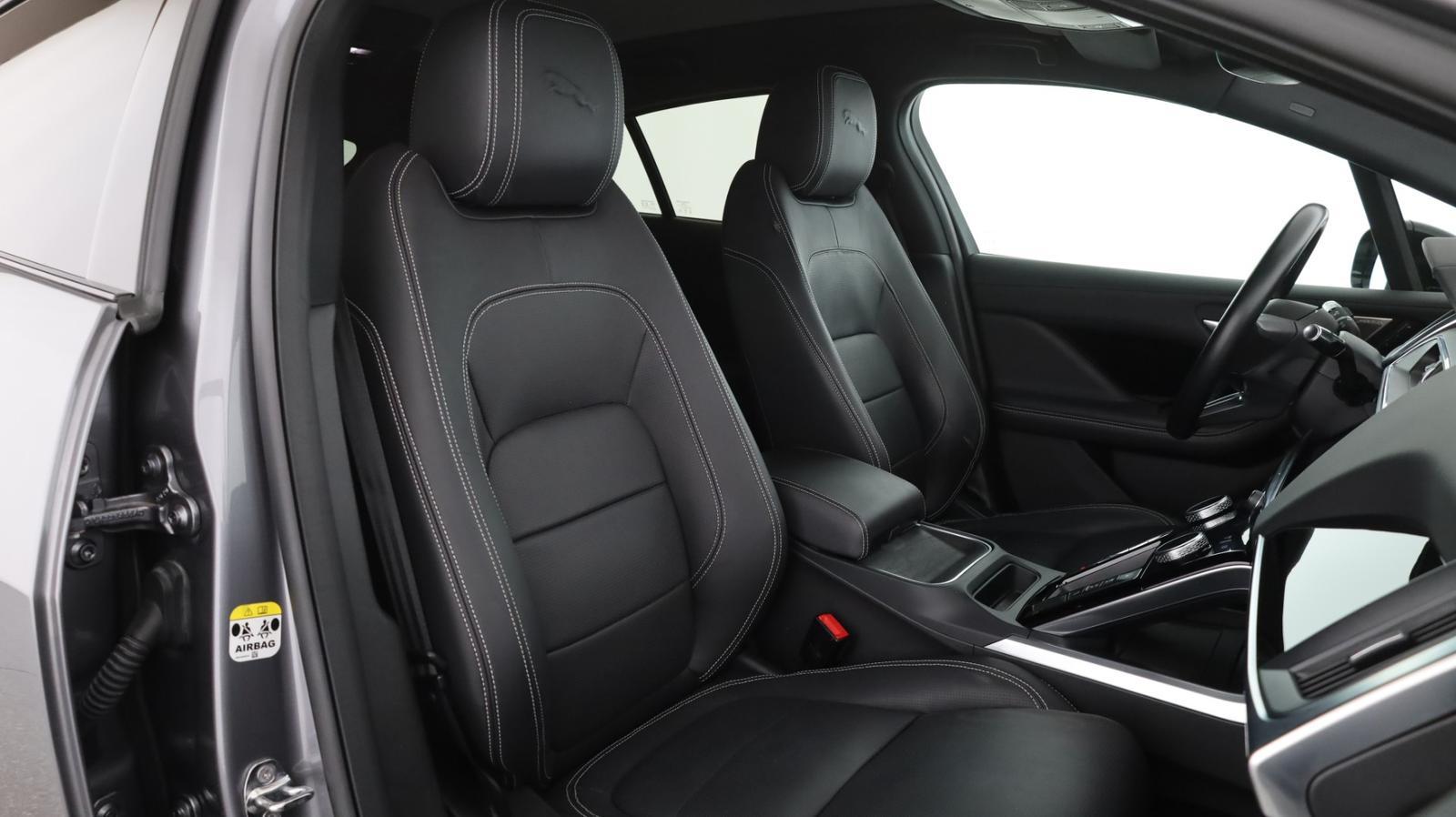 Jaguar I-Pace SE, миниатюра 19